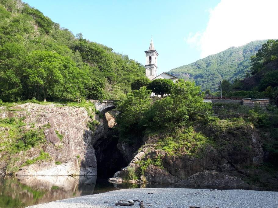Appartamento La Meridiana A Traffiume Cannobio Bagian luar foto