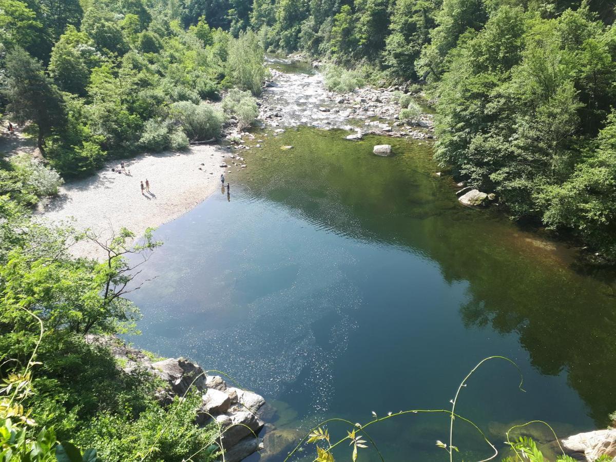 Appartamento La Meridiana A Traffiume Cannobio Bagian luar foto